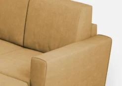 Divano 172x85cm design a due posti con piedini in legno e pouf idrorepellente ocra DI38