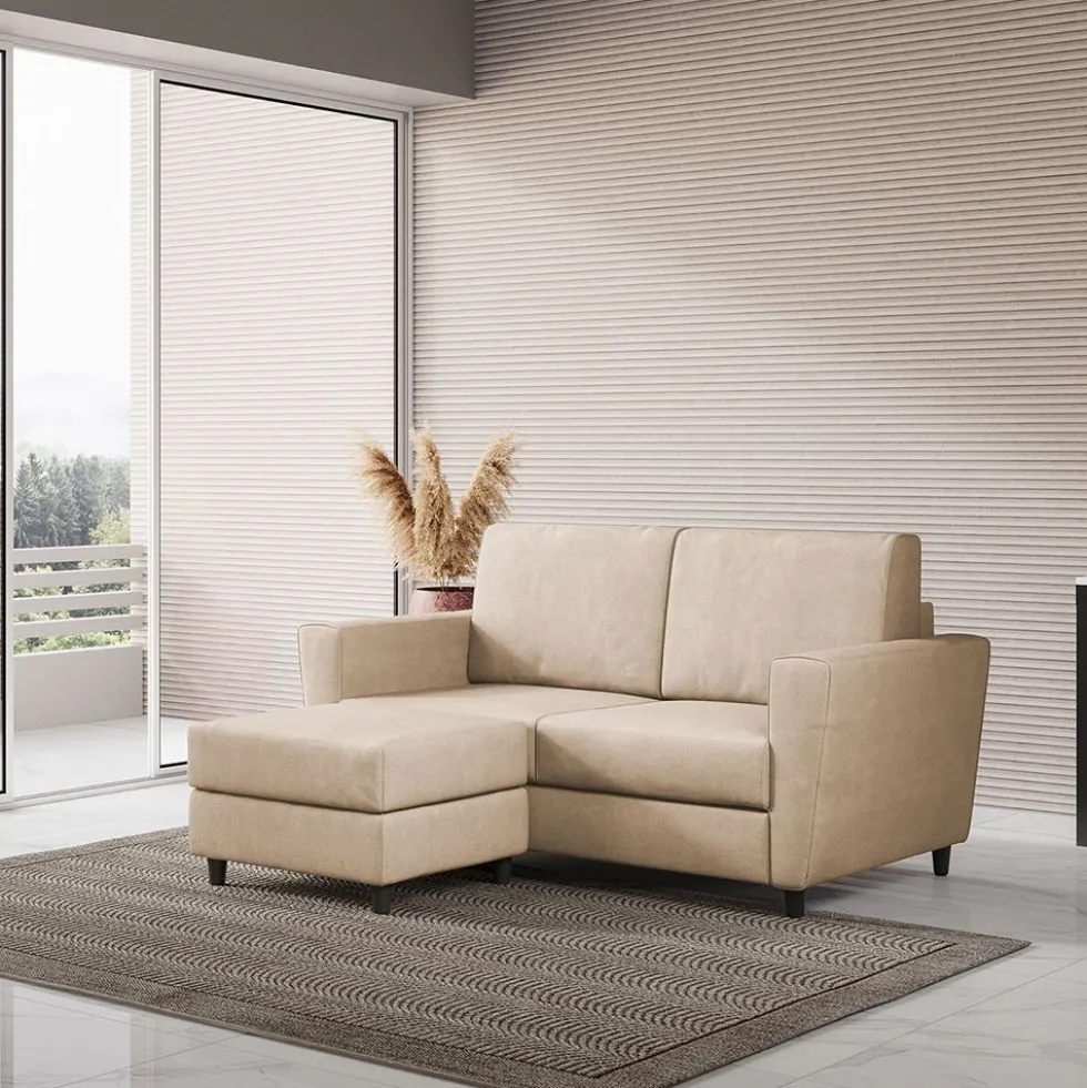 Divano 172x85cm design a due posti con piedini in legno e pouf idrorepellente beige DI38
