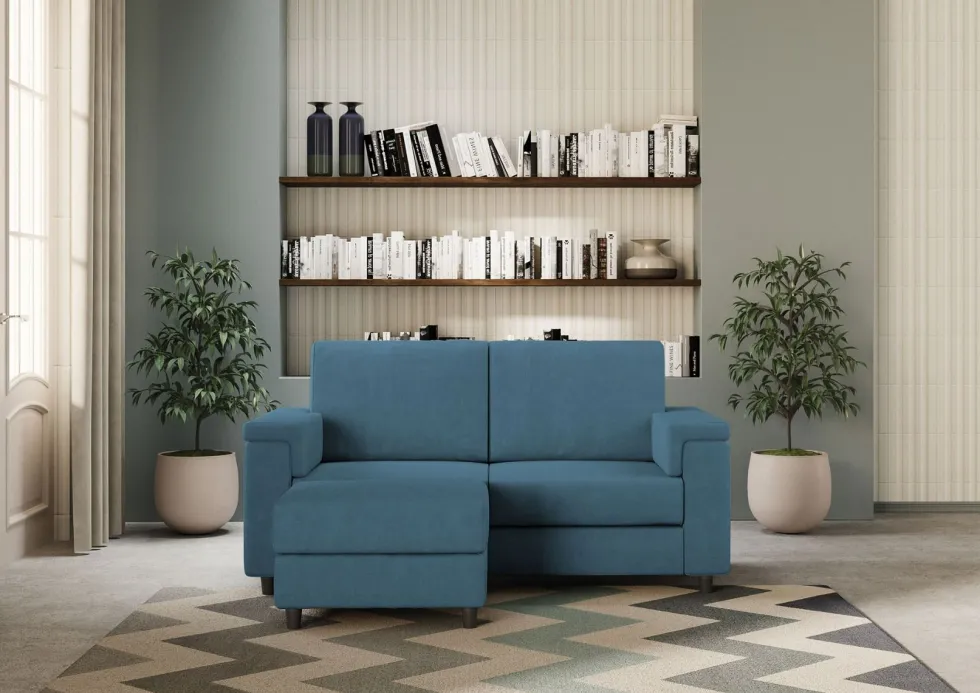 Divano 168x85cm design a due posti con bracciolo squadrato e pouf stoffa idrorepellente blu avio DI5