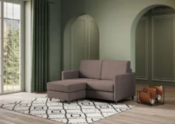 Divano 138x85cm design a due posti con pouf stoffa idrorepellente talpa DI26
