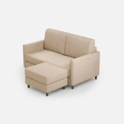 Divano 138x85cm design a due posti con pouf stoffa idrorepellente beige DI26