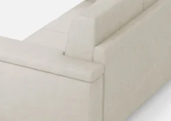 Divano 168x85cm design a due posti con bracciolo squadrato stoffa idrorepellente bianco latte DI2
