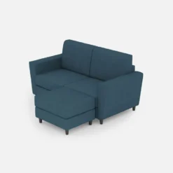 Divano 152x85cm design a due posti piccolo con pouf e stoffa idrorepellente blu avio DI37