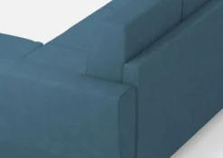 Divano 152x85cm design a due posti piccolo con pouf e stoffa idrorepellente blu avio DI37