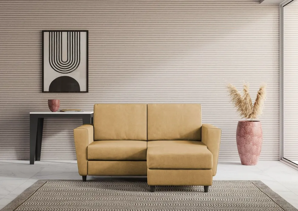 Divano 152x85cm design a due posti piccolo con pouf e stoffa idrorepellente ocra DI37