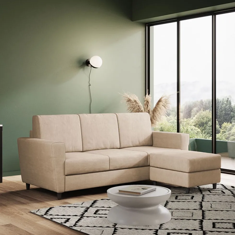 Divano 212x85cm design a tre posti con piedini in legno e pouf idrorepellente beige DI39