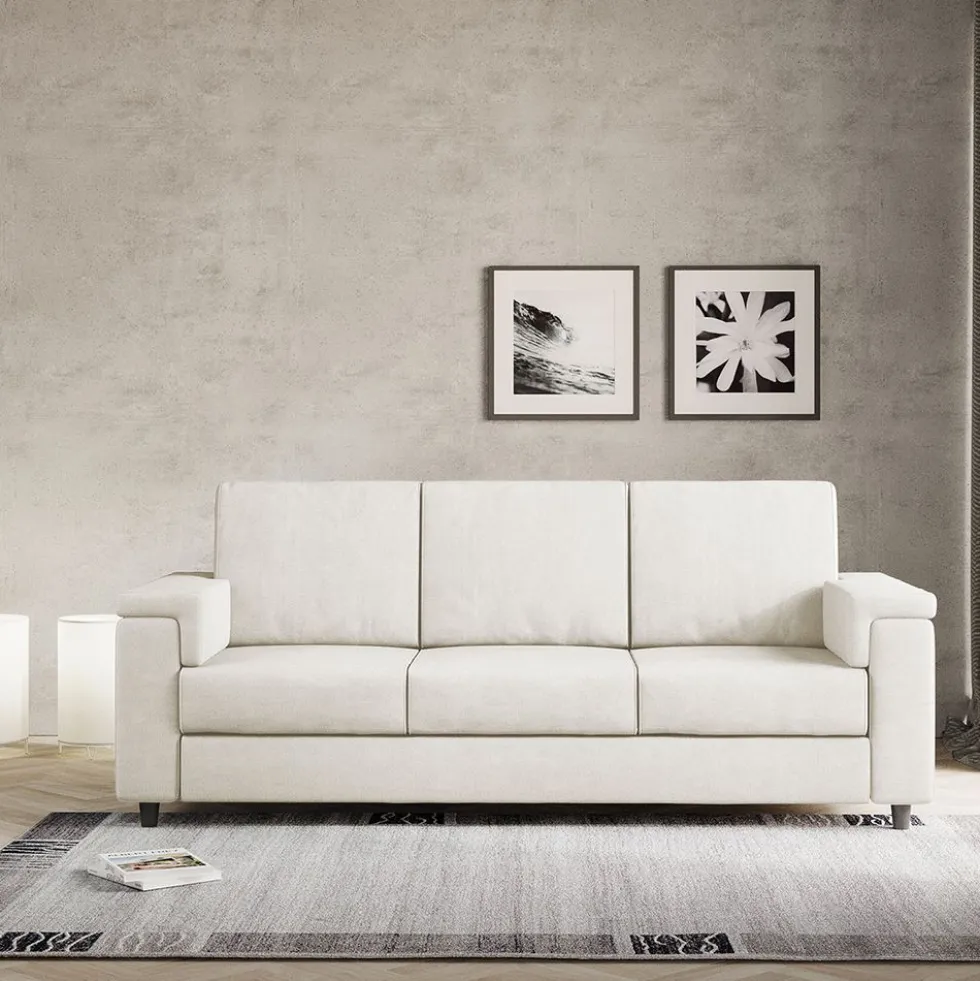 Divano 208x85cm design a tre posti con bracciolo squadrato tessuto idrorepellente bianco latte DI3