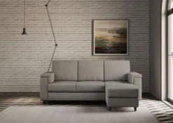 Divano 208x85 design a tre posti con bracciolo squadrato e pouf idrorepellente grigio DI6