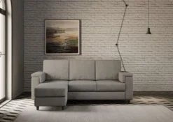 Divano 208x85 design a tre posti con bracciolo squadrato e pouf idrorepellente grigio DI6