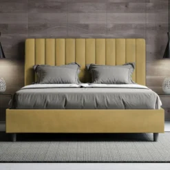 Letto 140x190cm alla francese con testiera trapuntata in microfibra ocra LIT325
