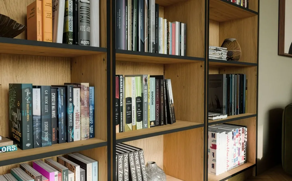 Libreria moderna 60x182x30 cm con ripiani rovere e nero LBT2